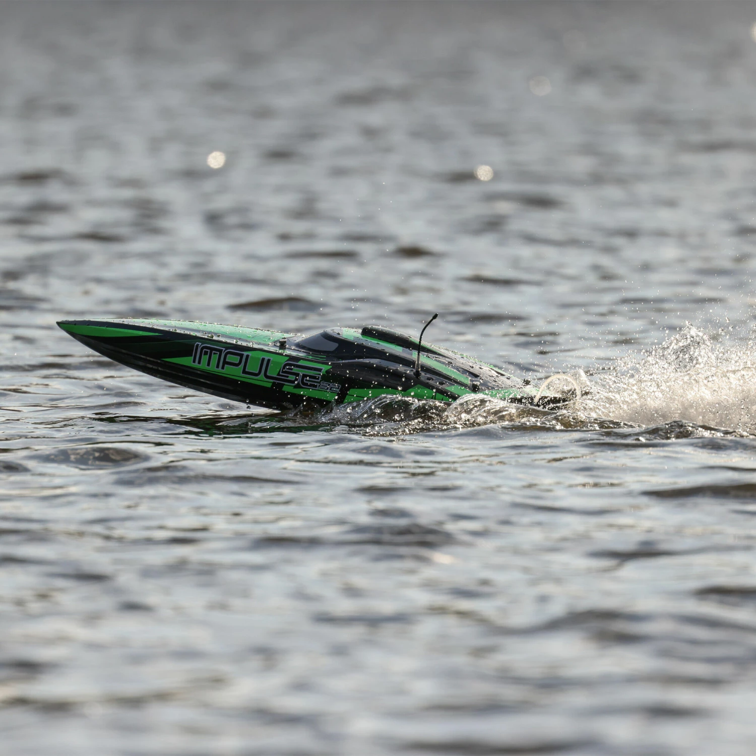 Cheapest 🎁 Pro Boat Impulse 32" Brushless Deep-V RTR with Smart, Black/Green 🤩 6 Cheapest 🎁 Pro Boat Impulse 32" Brushless Deep-V RTR with Smart, Black/Green 🤩 - Image 6